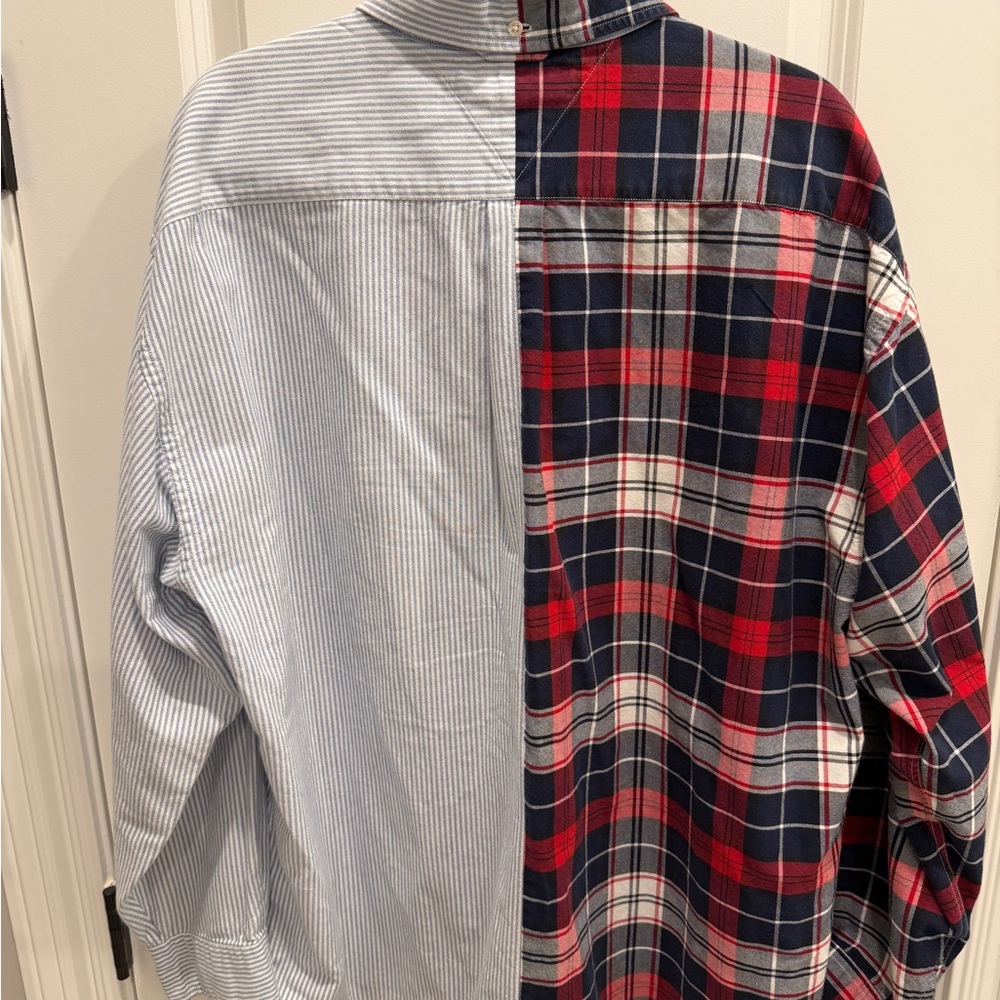 Tommy Hilfiger Men’s Split-Design Shirt - Red/Navy Plaid & Light Blue Stripe - Picture 2 of 5